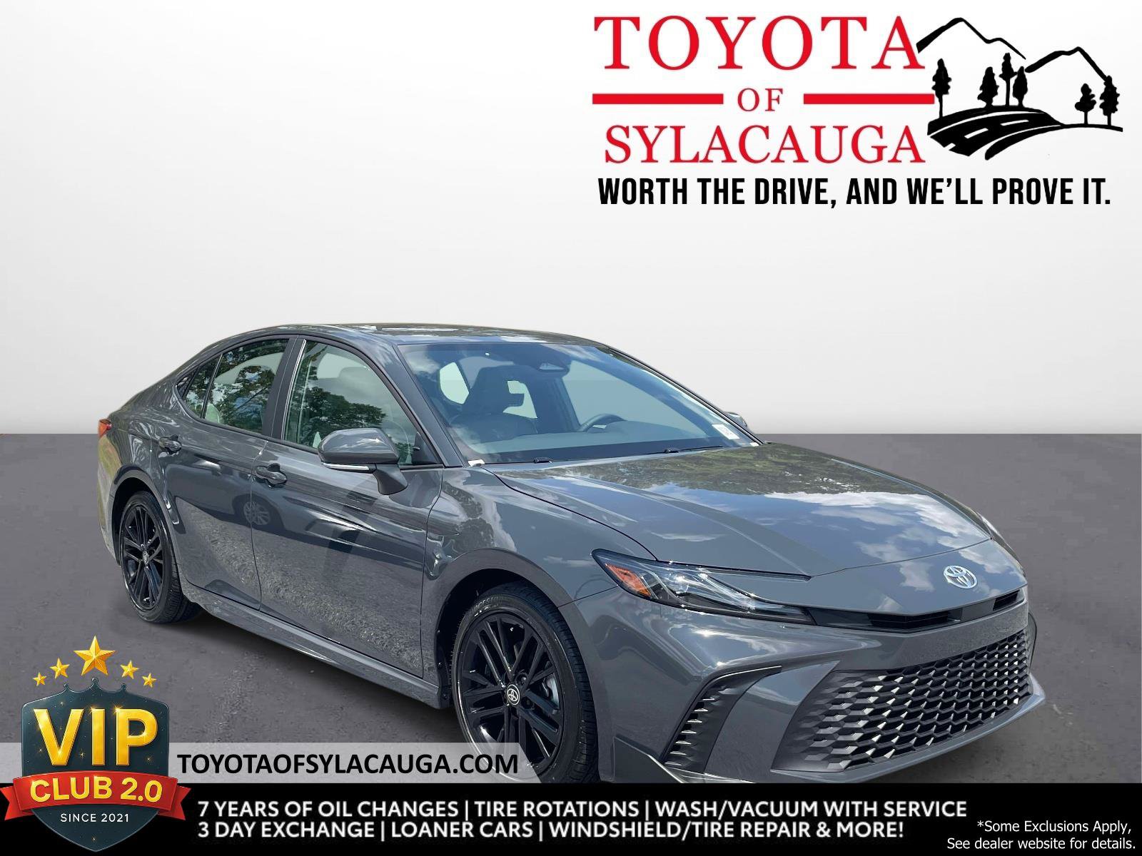 Used 2026 Toyota Camry SE w/ Multimedia Upgrade Package FWD image 1