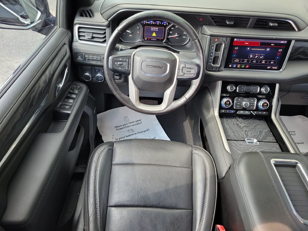 Used 2021 GMC Yukon Denali w/ Denali Premium Package RWD image 17