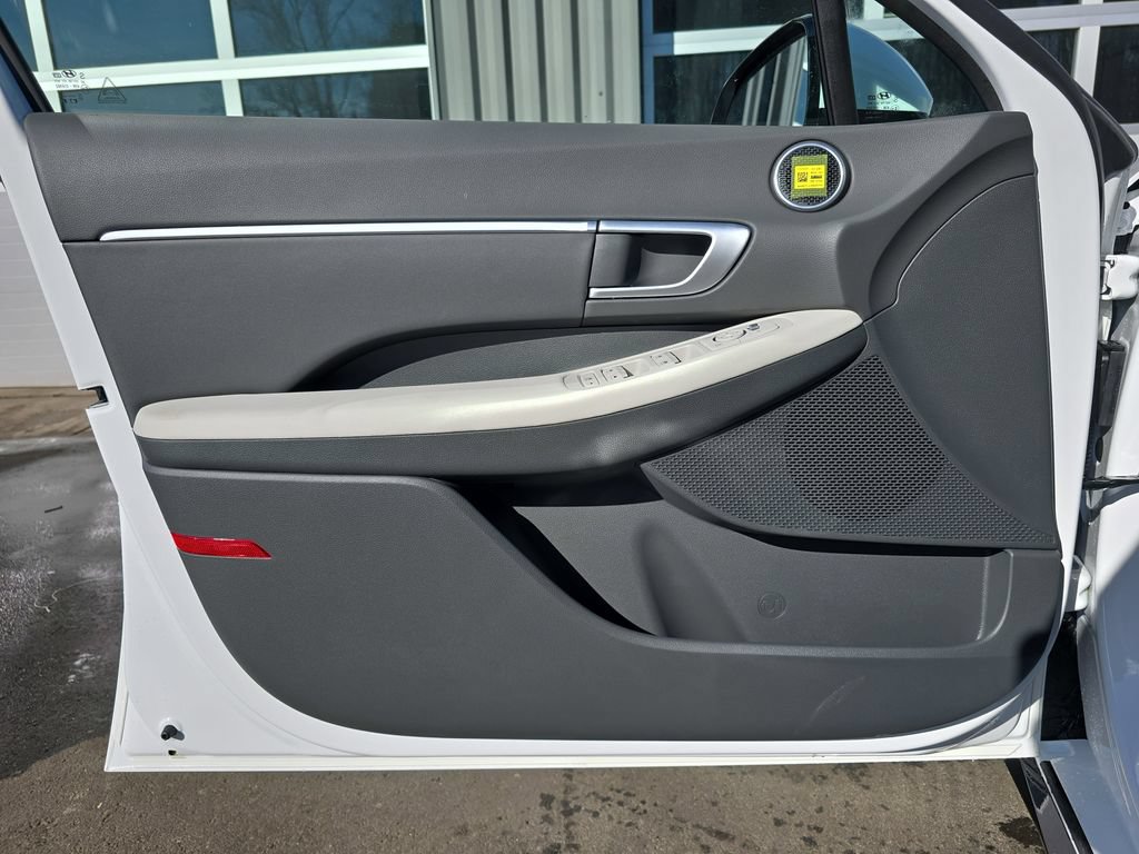 New 2026 Hyundai Sonata SEL AWD/4WD image 28