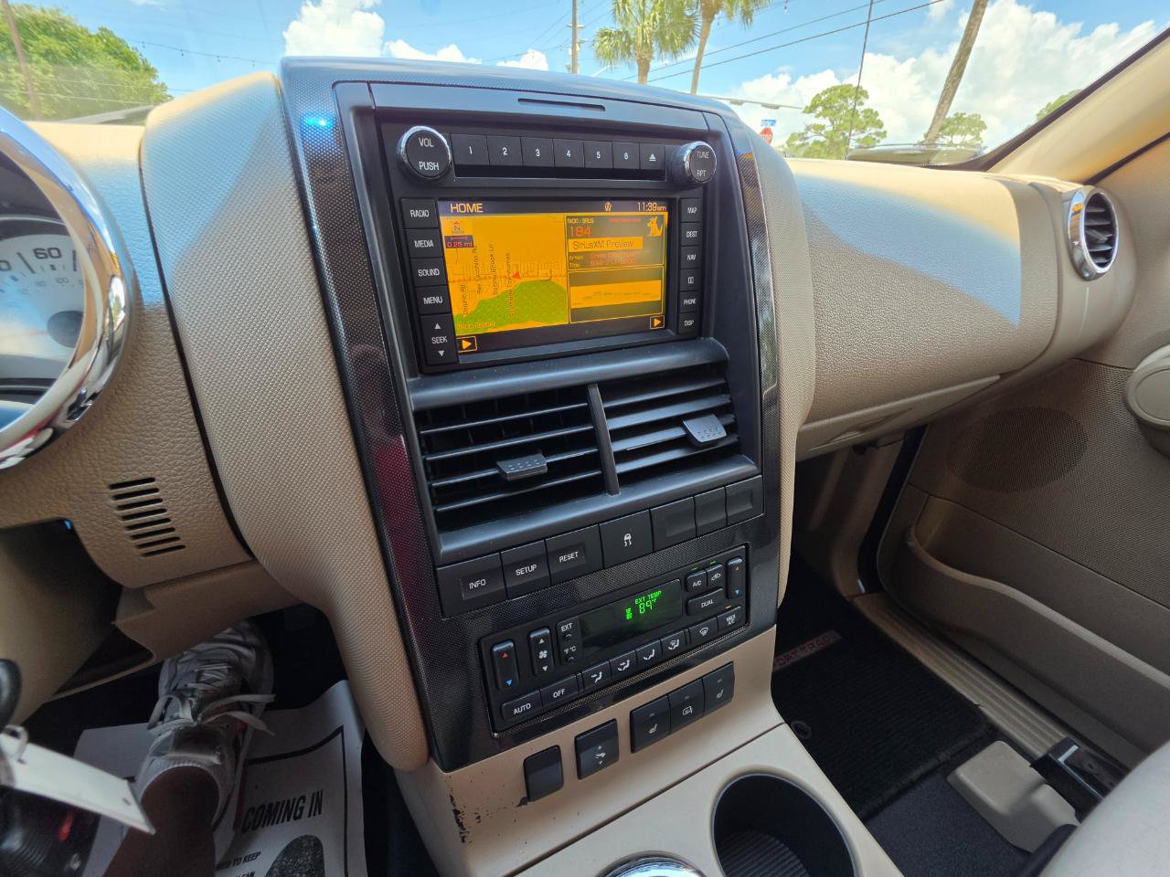 Used 2010 Ford Explorer Sport Trac Limited RWD image 14