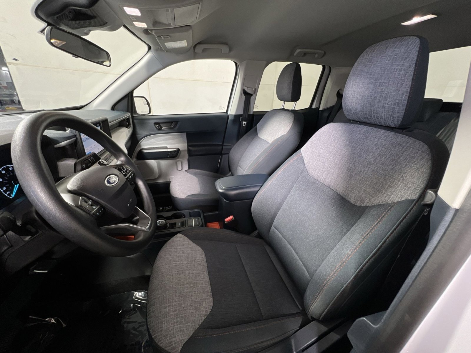 Used 2024 Ford Maverick XLT image 13