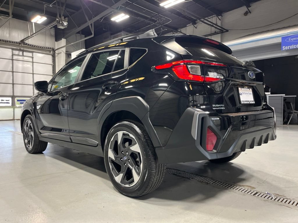 Certified 2024 Subaru Crosstrek 2.5i Limited w/ Crosstrek Mirror Package AWD/4WD image 5