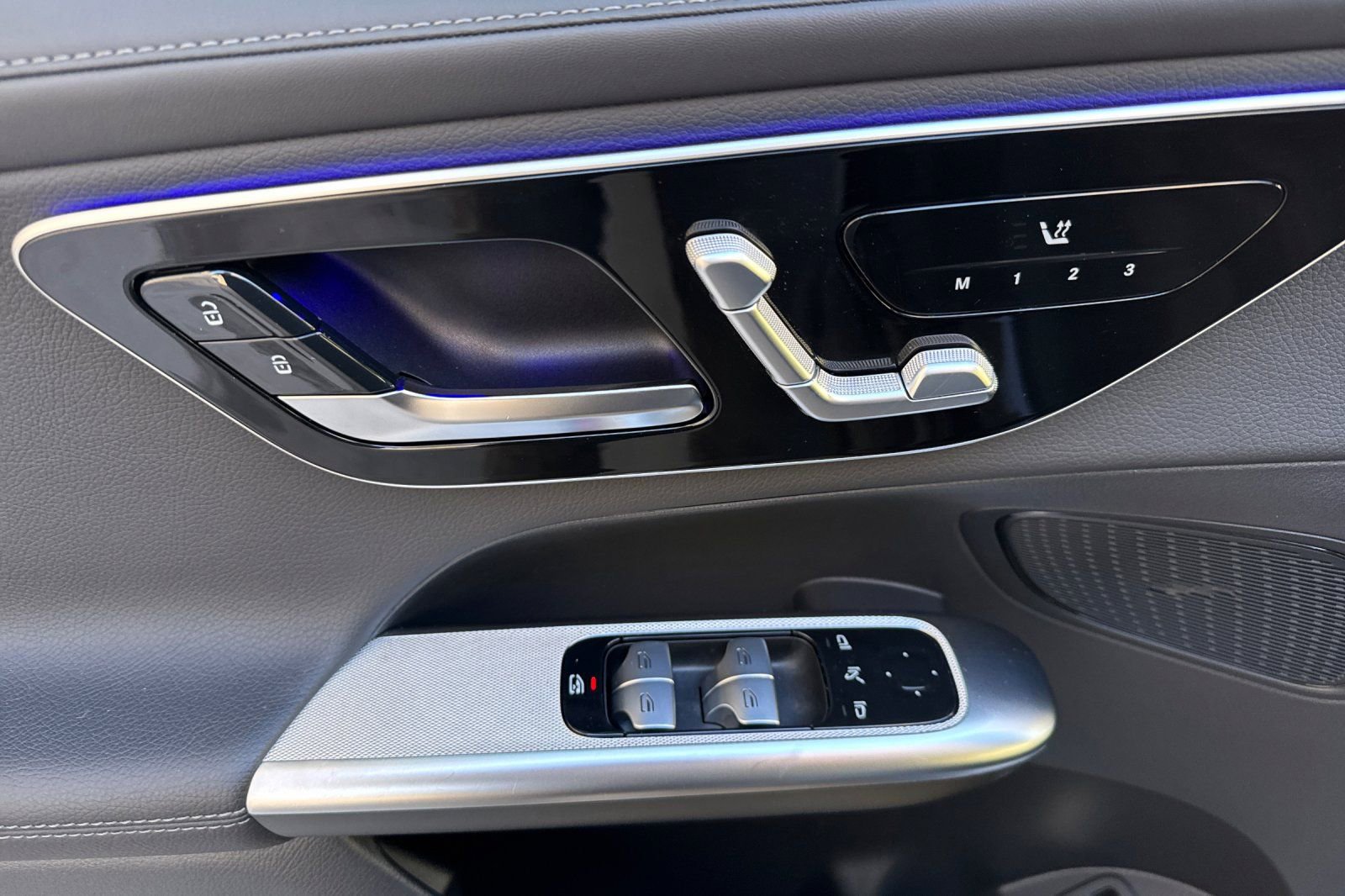 Certified 2024 Mercedes-Benz GLC 300 4MATIC image 25