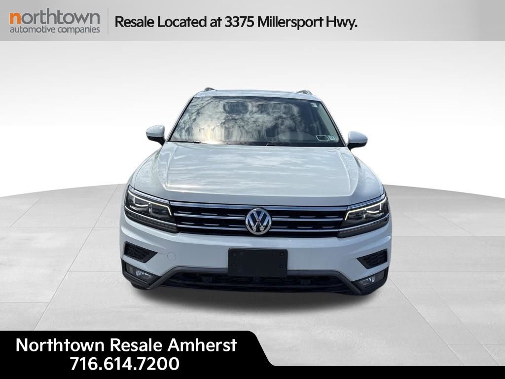 Used 2019 Volkswagen Tiguan SEL Premium AWD/4WD image 2