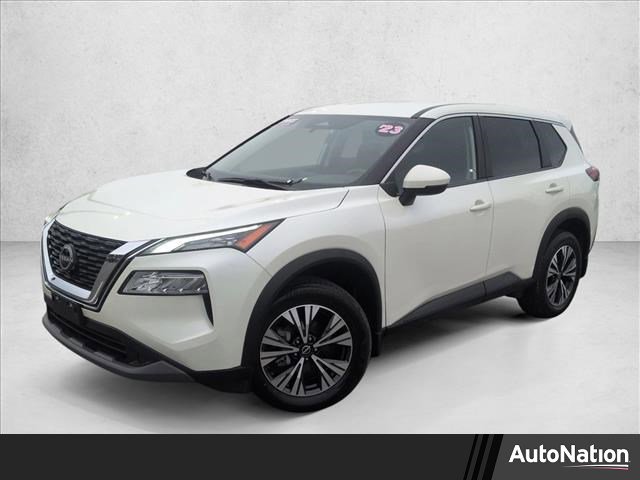 Used 2023 Nissan Rogue SV image 1