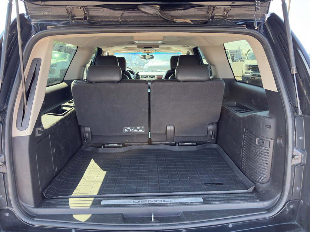 Used 2012 GMC Yukon XL Denali AWD/4WD image 23