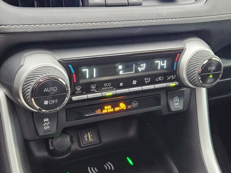 Used 2024 Toyota RAV4 XLE Premium image 18