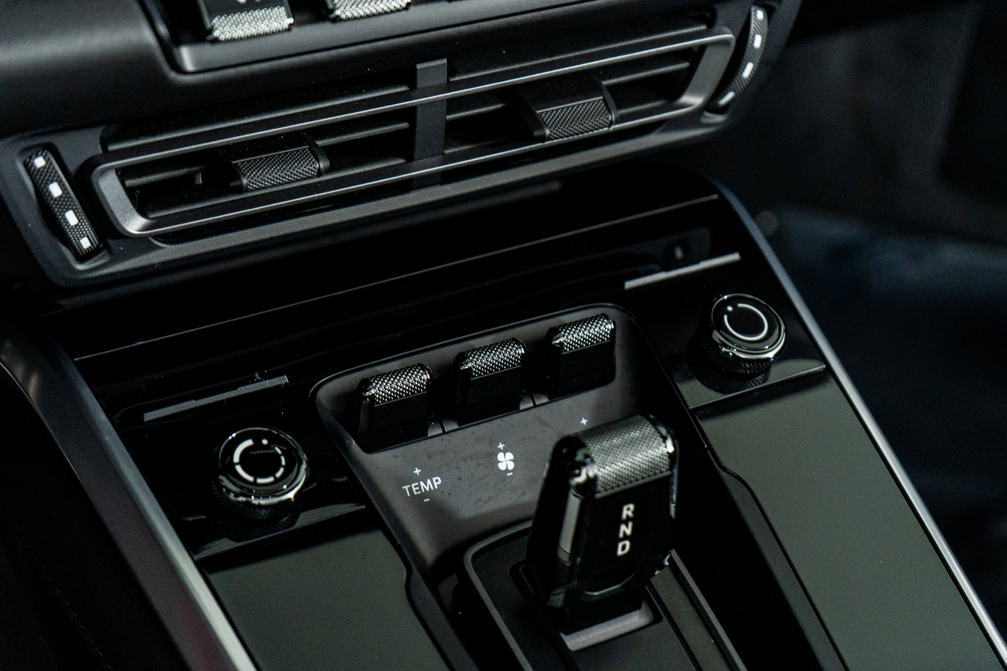 Used 2024 Porsche 911 Turbo image 39