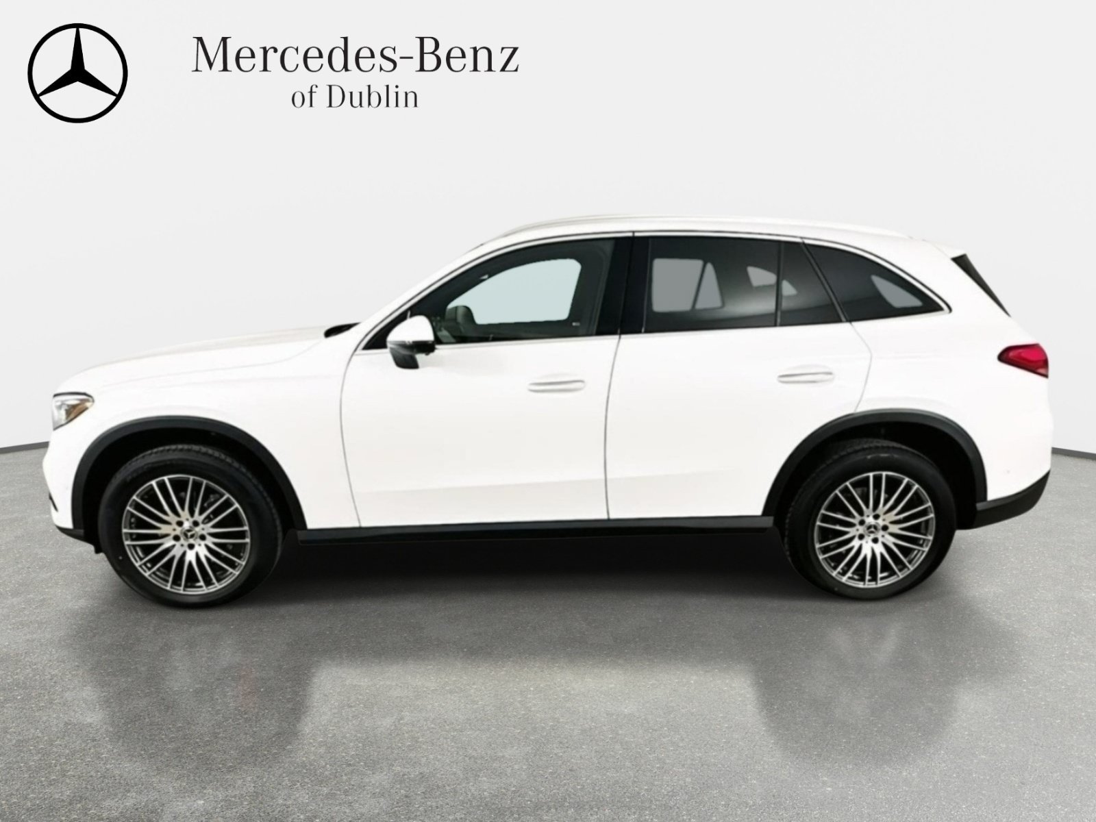 Certified 2026 Mercedes-Benz GLC 300 4MATIC image 4