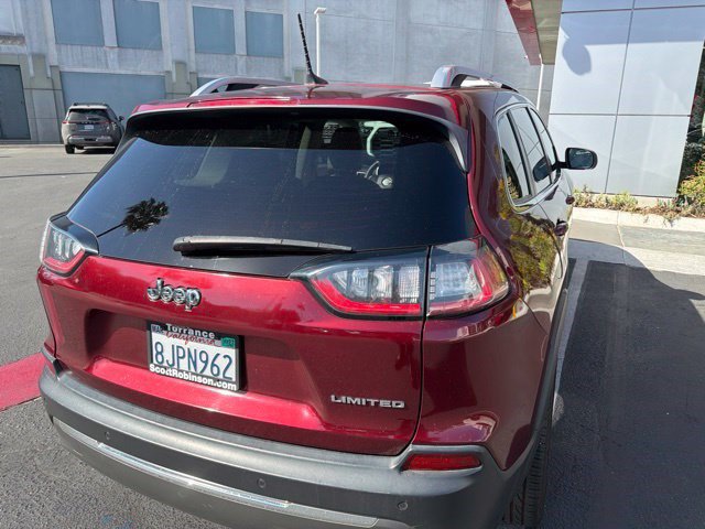 Used 2019 Jeep Cherokee Limited FWD image 2