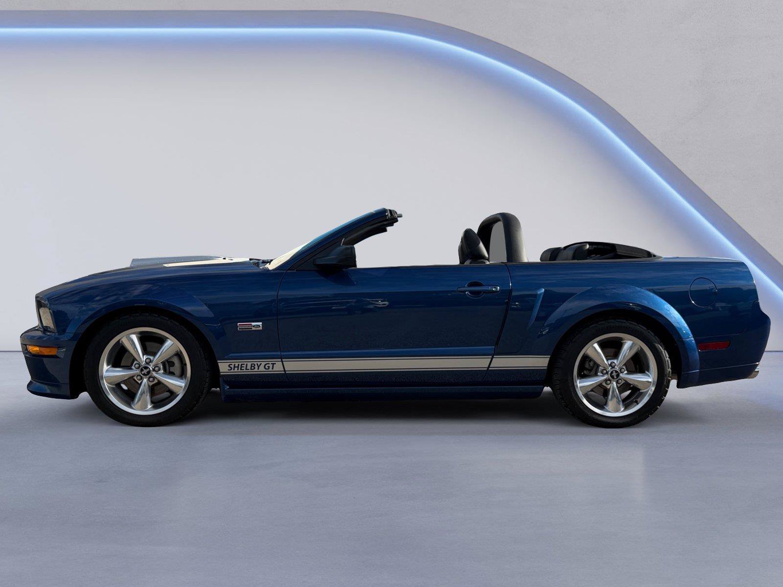 Used 2008 Ford Mustang GT RWD image 6