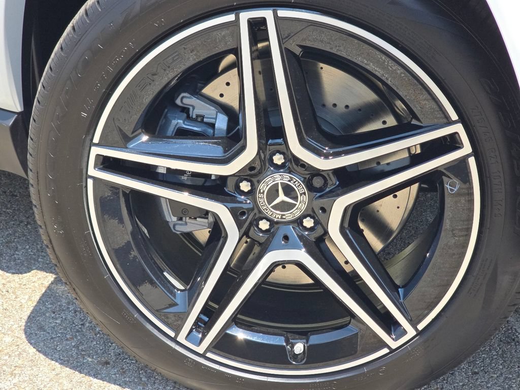 New 2026 Mercedes-Benz GLS 450 4MATIC image 10