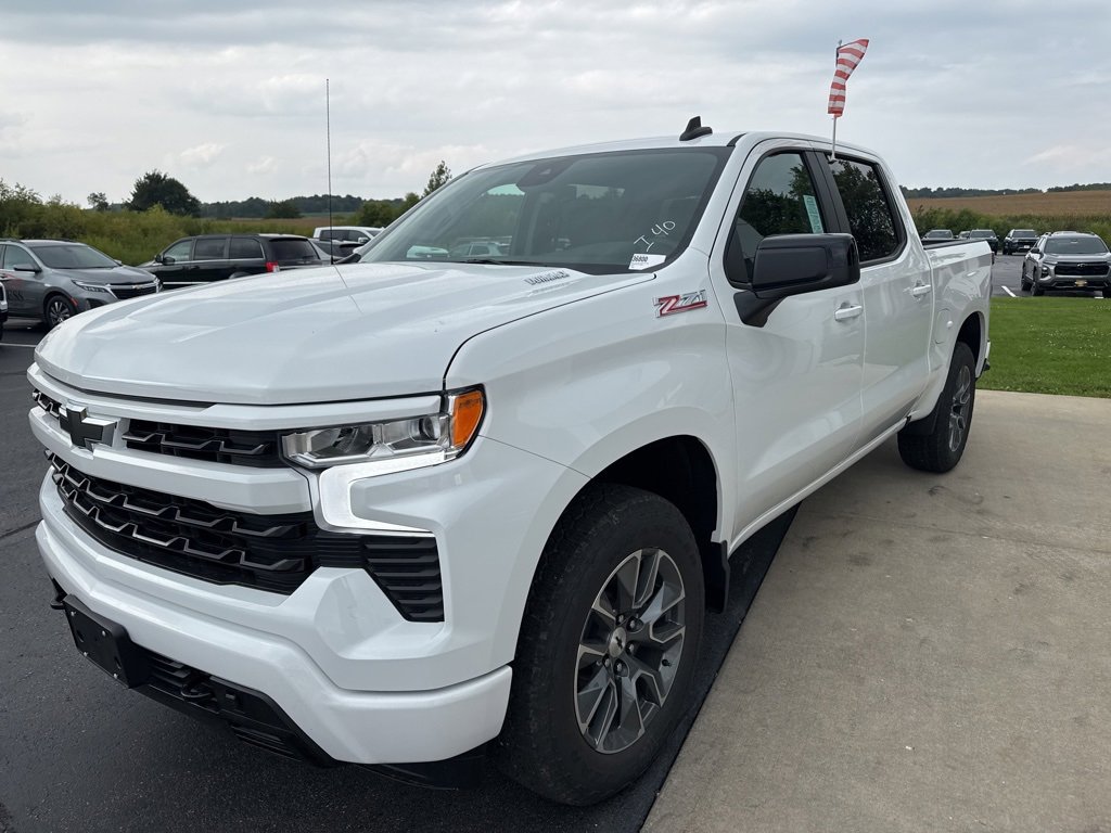 New 2026 Chevrolet Silverado 1500 RST image 3