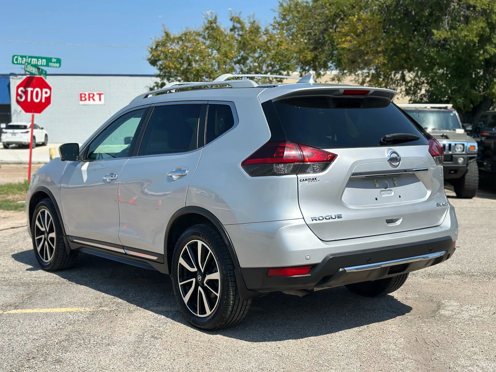 Used 2020 Nissan Rogue SL w/ Premium Package image 4