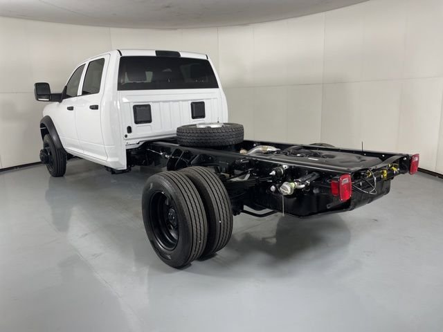 New 2025 RAM 5500 2WD Crew Cab image 6