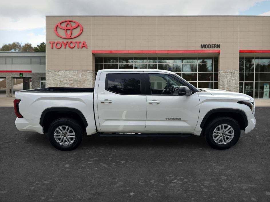 Used 2024 Toyota Tundra SR5 w/ SR5 Premium Package AWD/4WD image 4