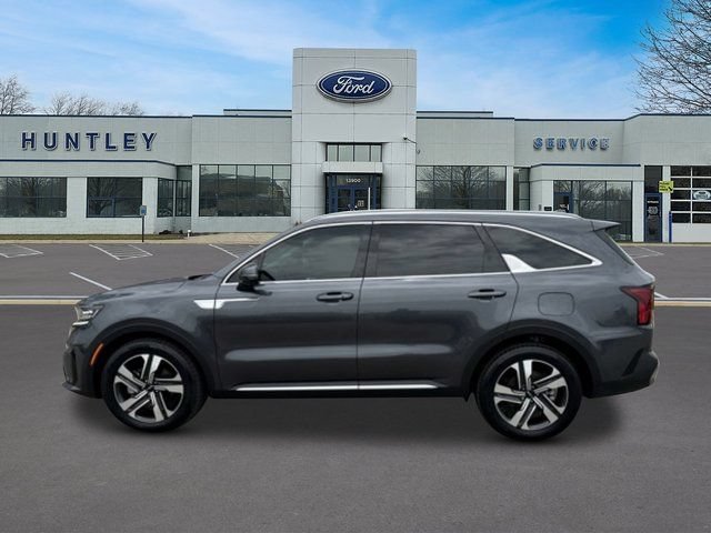 Used 2023 Kia Sorento EX w/ Panoramic Sunroof Package FWD image 7