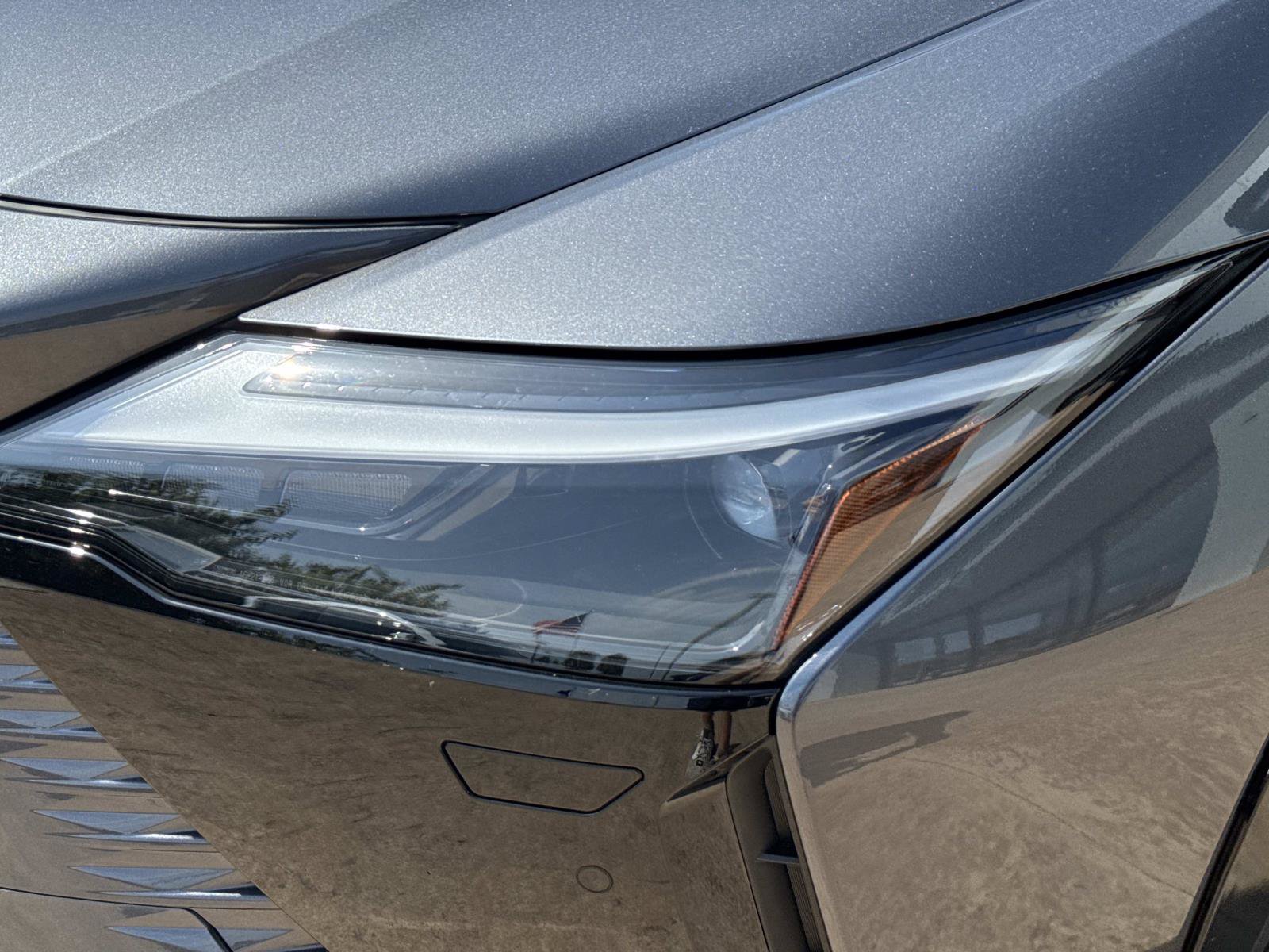 New 2026 Lexus RZ 350e 2WD w/ Convenience Package image 9