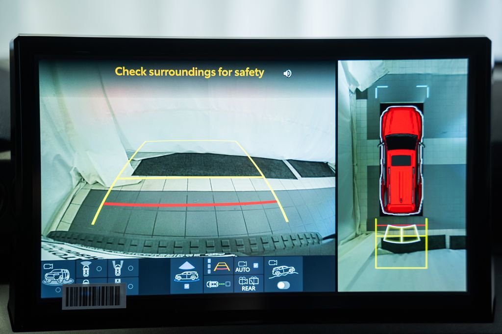 Used 2025 Toyota 4Runner TRD Off-Road Premium w/ Tow Technology Package image 50