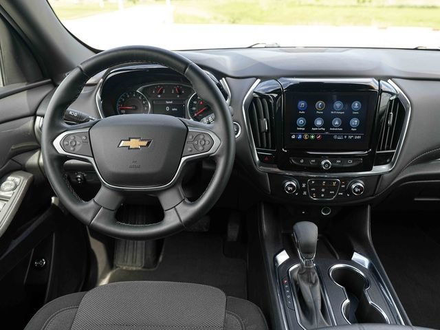 Used 2023 Chevrolet Traverse LT AWD/4WD image 29