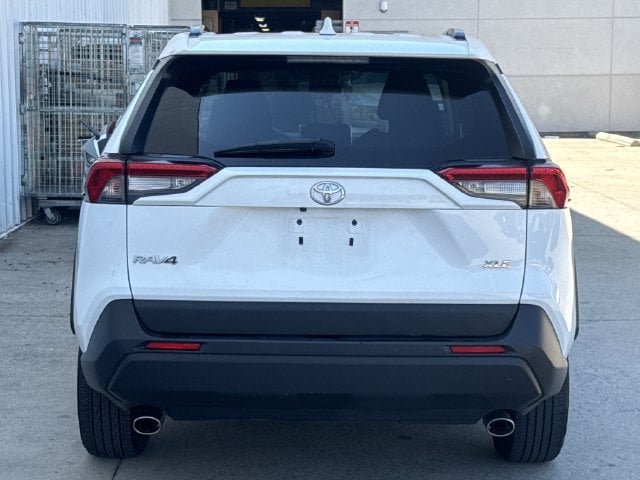 Used 2025 Toyota RAV4 XLE FWD image 5