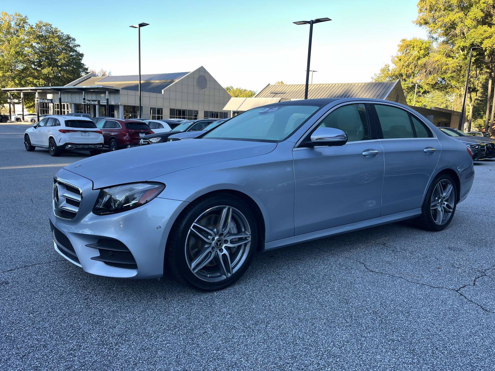 Used 2018 Mercedes-Benz E 300 image 2