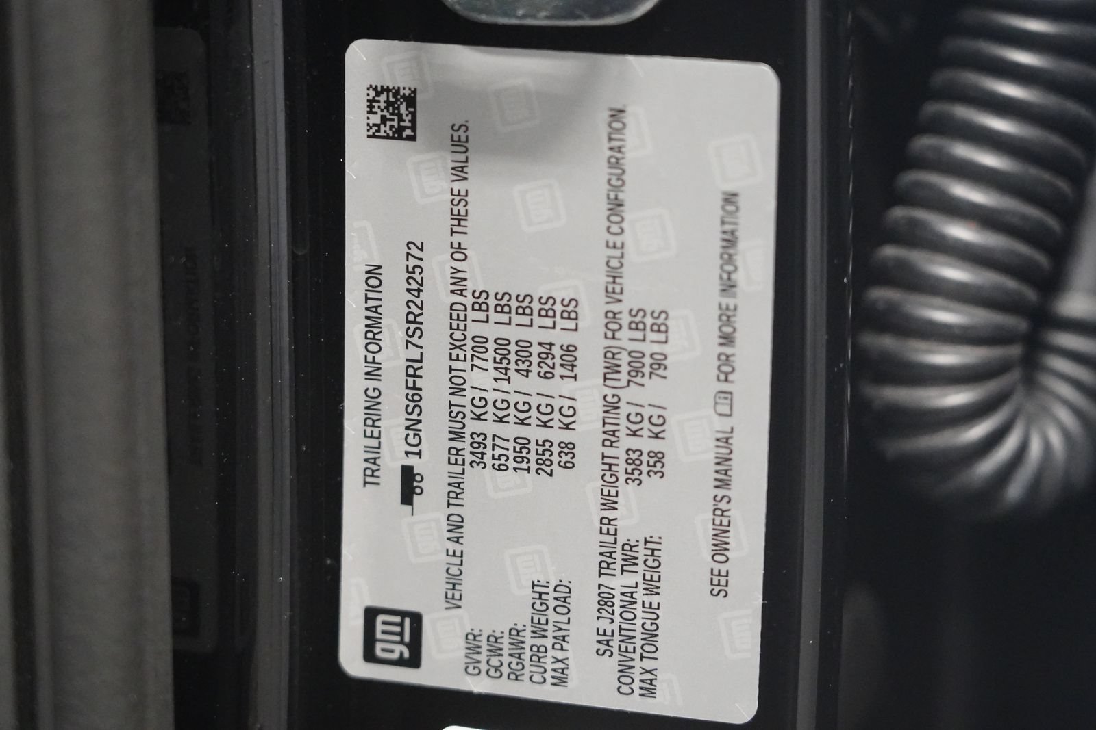 Used 2025 Chevrolet Suburban Premier AWD/4WD image 36