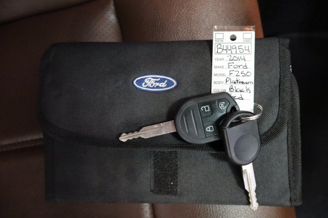 Used 2014 Ford F250 Platinum w/ FX4 Off-Road Package AWD/4WD image 72
