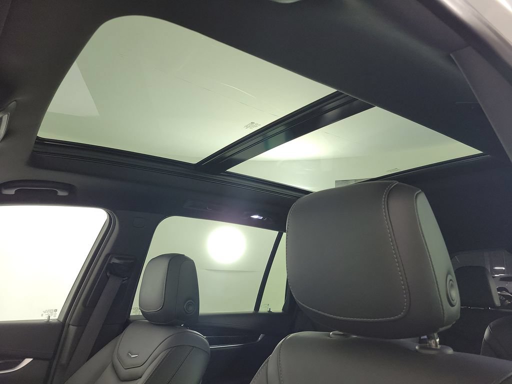 Certified 2023 Cadillac XT6 Premium Luxury FWD image 19
