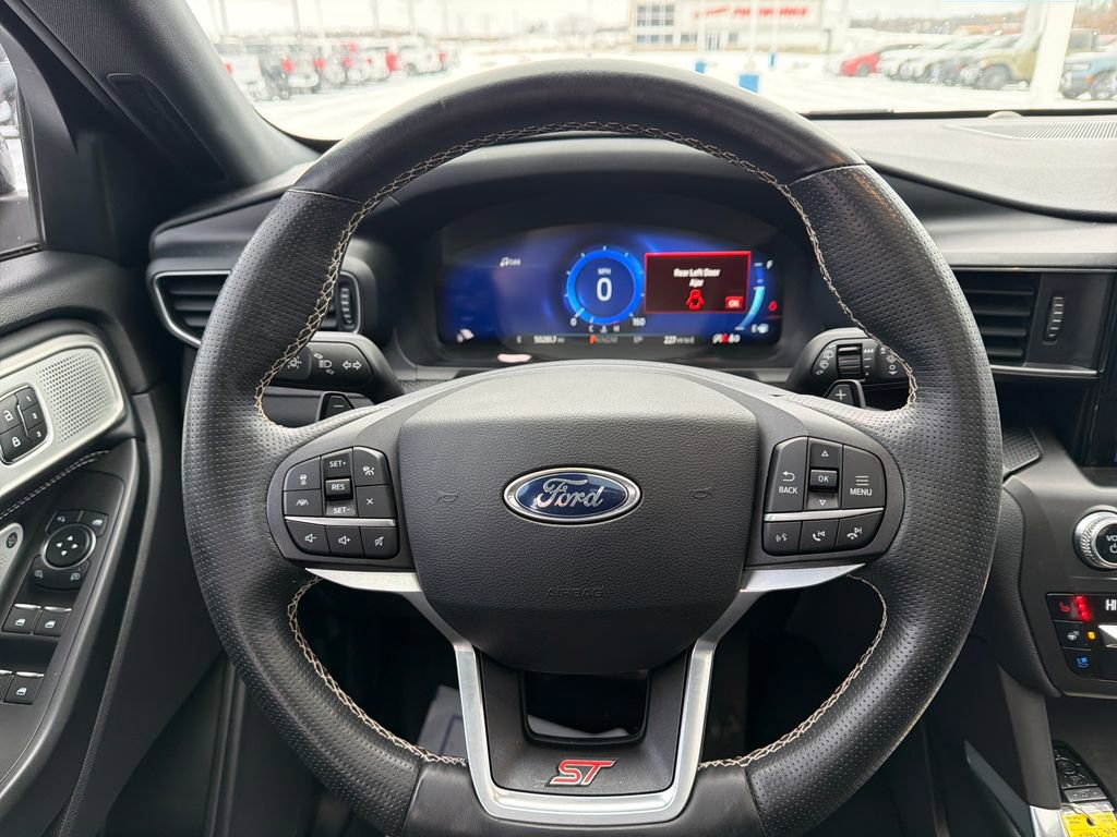 Used 2020 Ford Explorer ST w/ ST Street Pack image 14