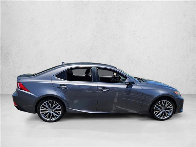 Used 2014 Lexus IS 250 w/ Navigation Package RWD image 4