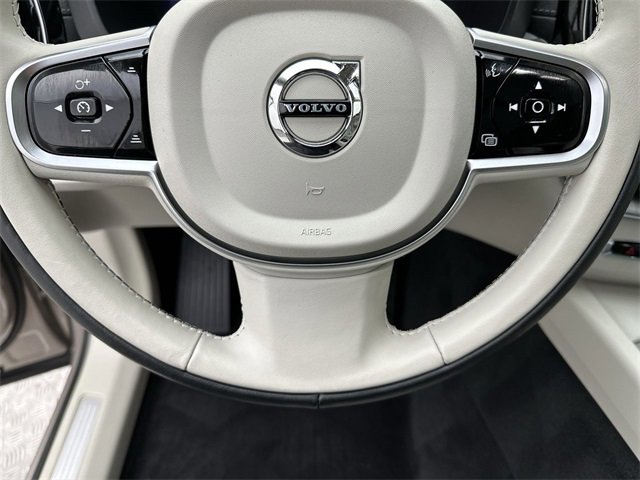 Certified 2025 Volvo XC60 B5 Ultra w/ Protection Package Premier image 14