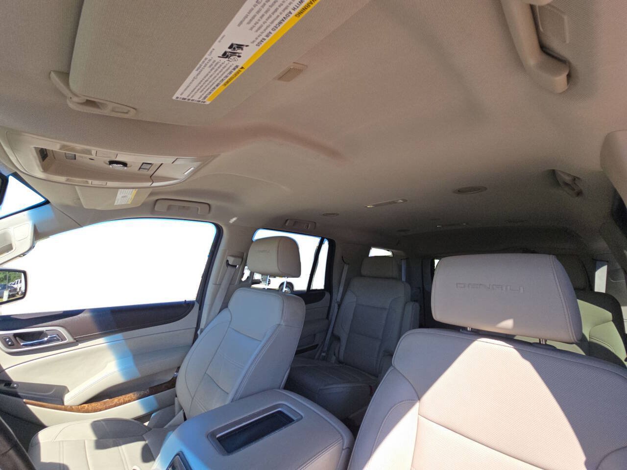 Used 2015 GMC Yukon Denali AWD/4WD image 20