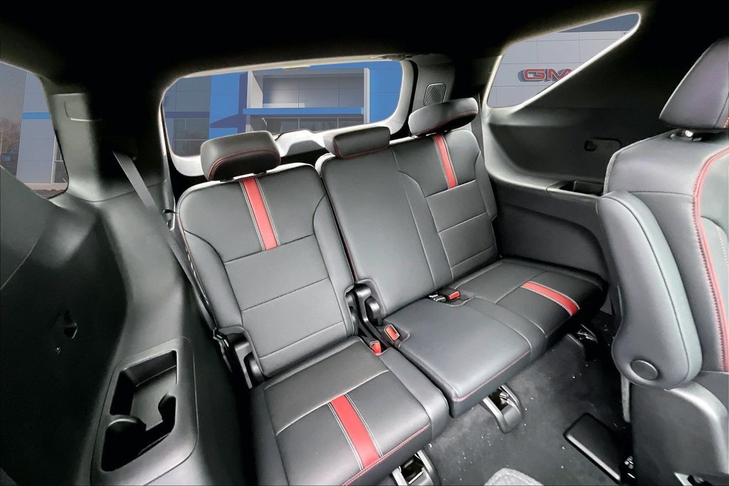 New 2027 Chevrolet Traverse RS AWD/4WD image 29