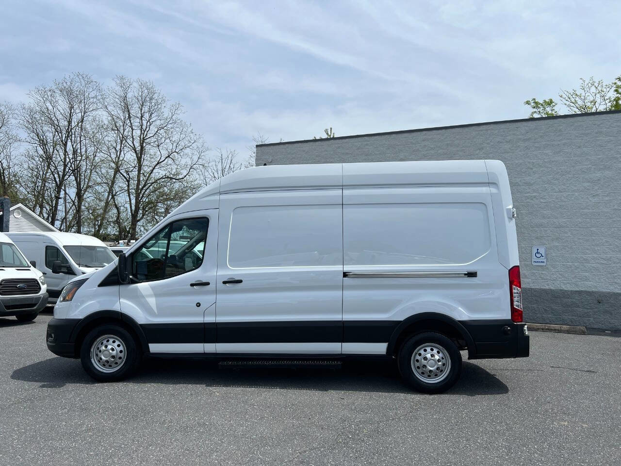 Used 2020 Ford Transit 350 148 High Roof w/ Upfitter Package RWD image 32
