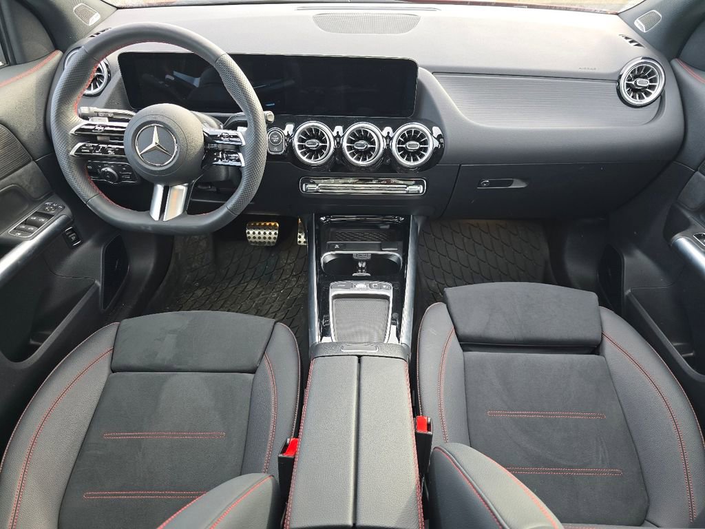 Used 2026 Mercedes-Benz GLA 250 4MATIC image 23