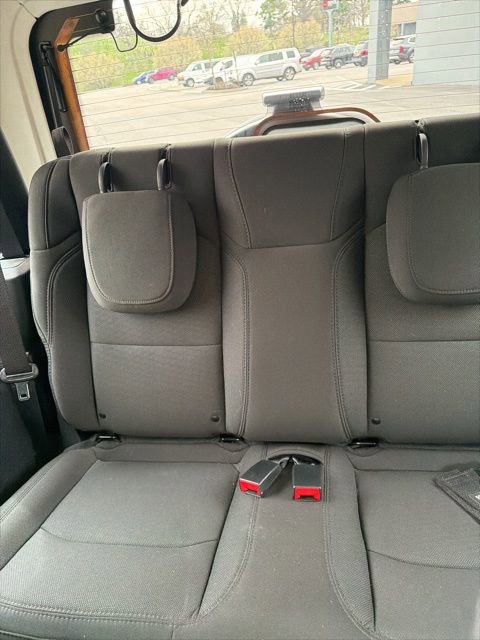 Used 2021 Jeep Wrangler Sport S image 9