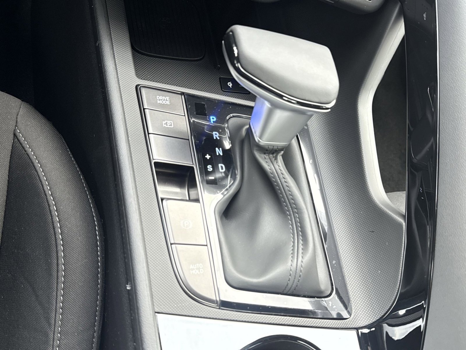 New 2026 Hyundai Elantra SEL Sport image 21