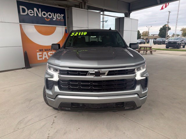 New 2026 Chevrolet Silverado 1500 RST AWD/4WD image 2