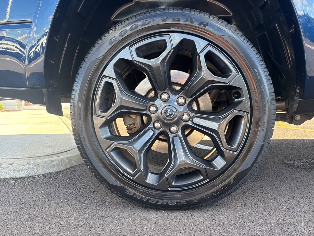 Used 2023 RAM 1500 Limited image 11