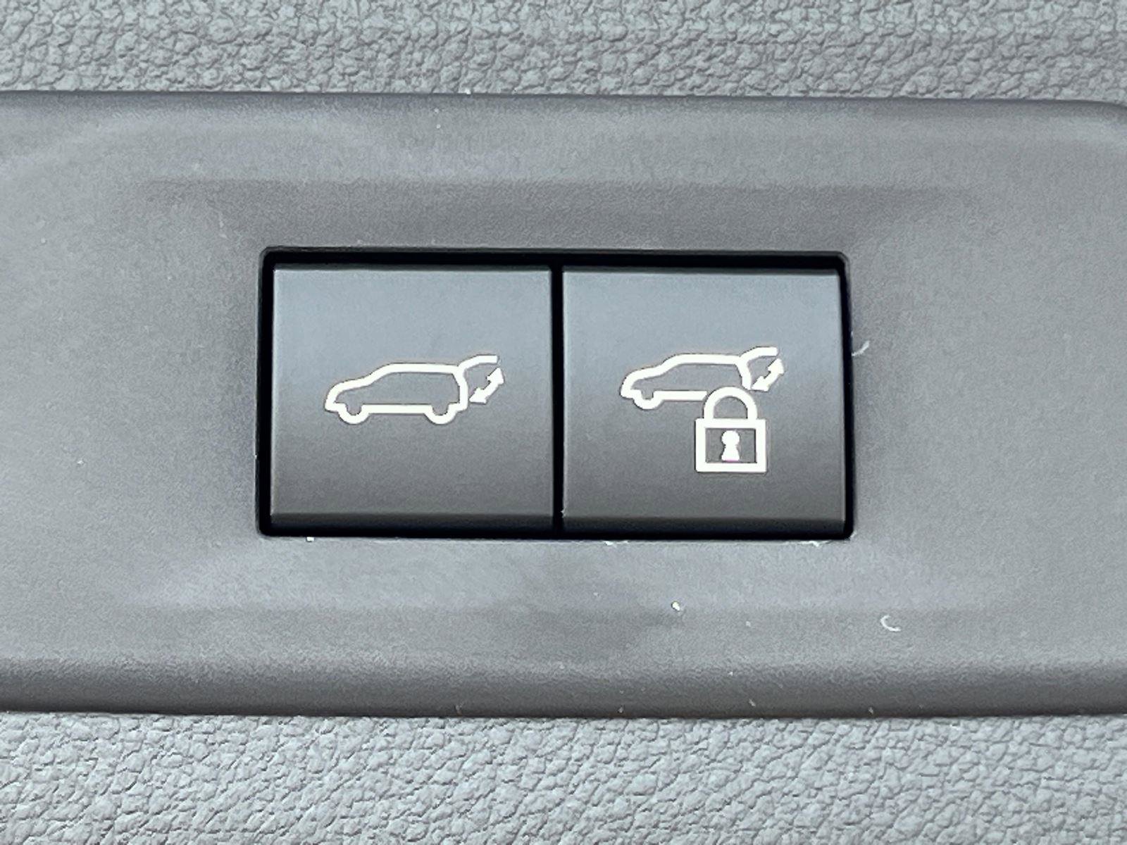 New 2026 Lexus TX 500h AWD image 14