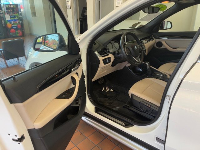 Used 2019 BMW X1 sDrive28i image 15