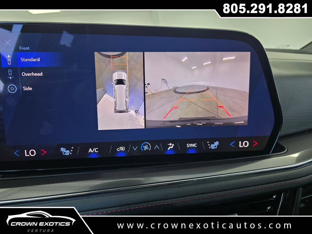 Used 2026 Chevrolet Suburban RST AWD/4WD image 24