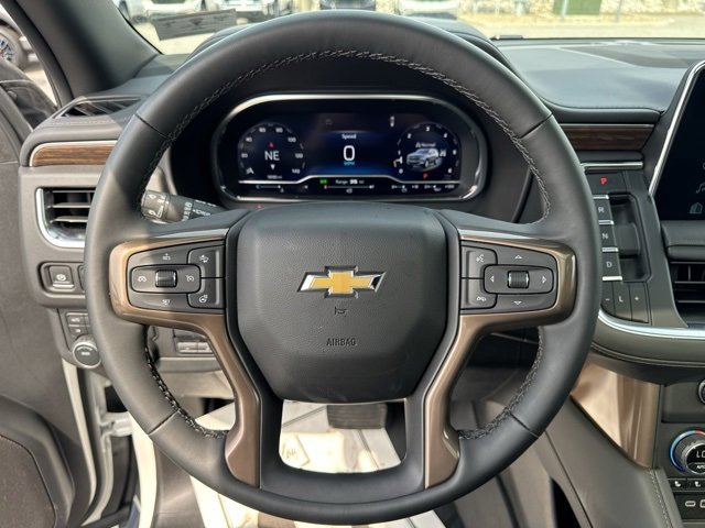 Used 2024 Chevrolet Tahoe High Country w/ Premium Package image 24