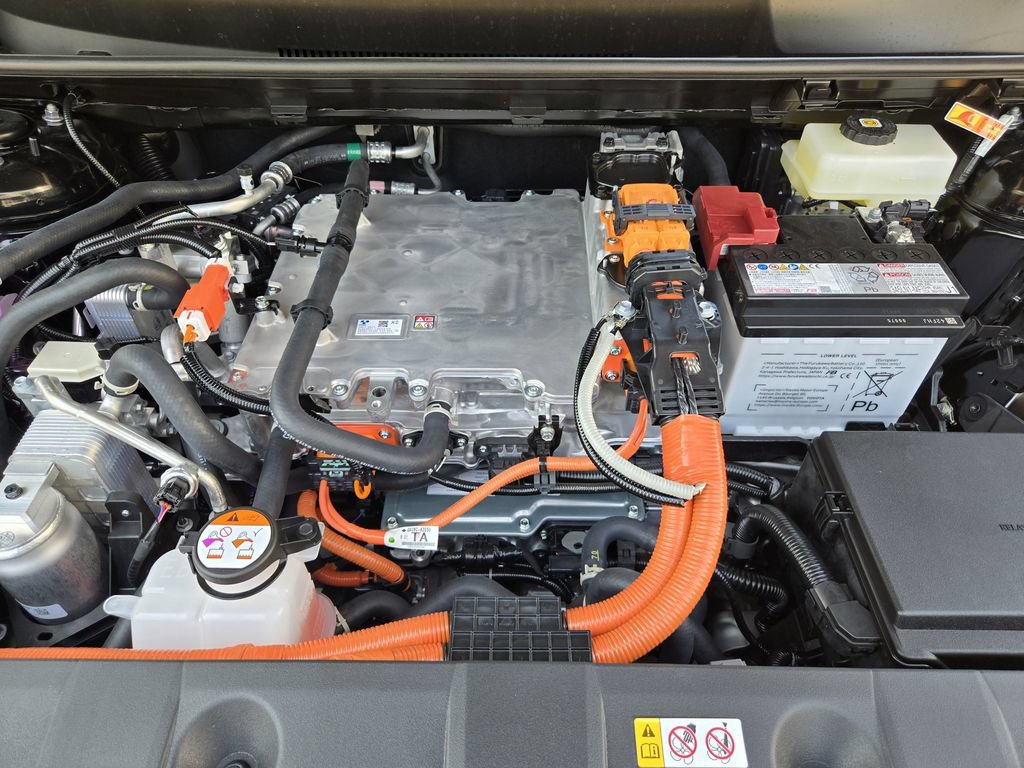 New 2026 Toyota C-HR AWD/4WD image 23