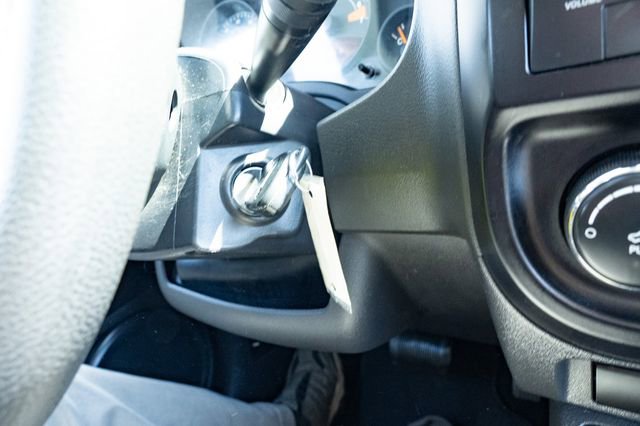 Used 2014 Jeep Compass Sport image 23