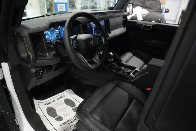 New 2025 Ford Bronco Badlands image 8
