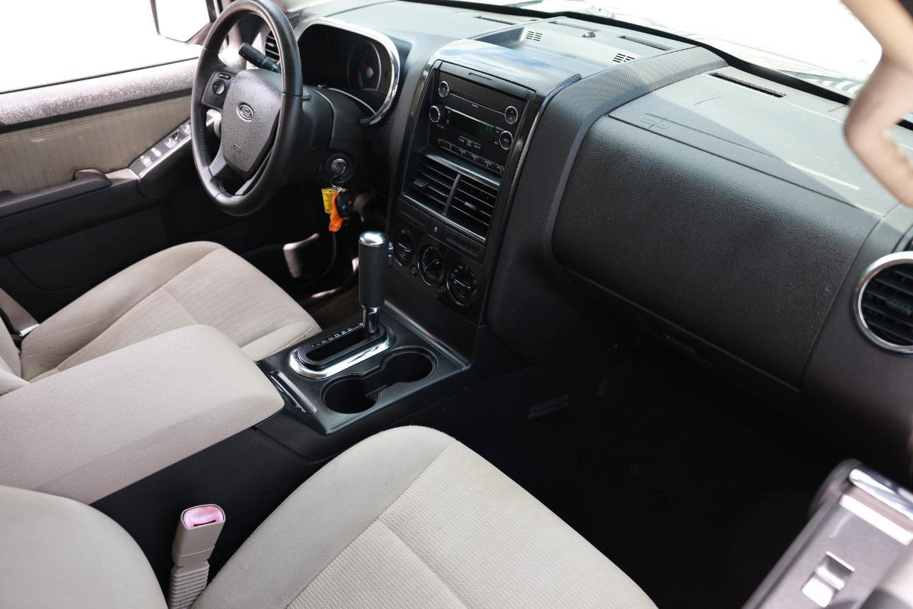 Used 2008 Ford Explorer XLT RWD image 18