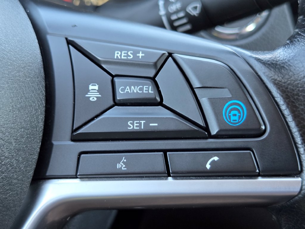 Used 2021 Nissan Rogue Sport SL w/ Premium Package AWD/4WD image 16