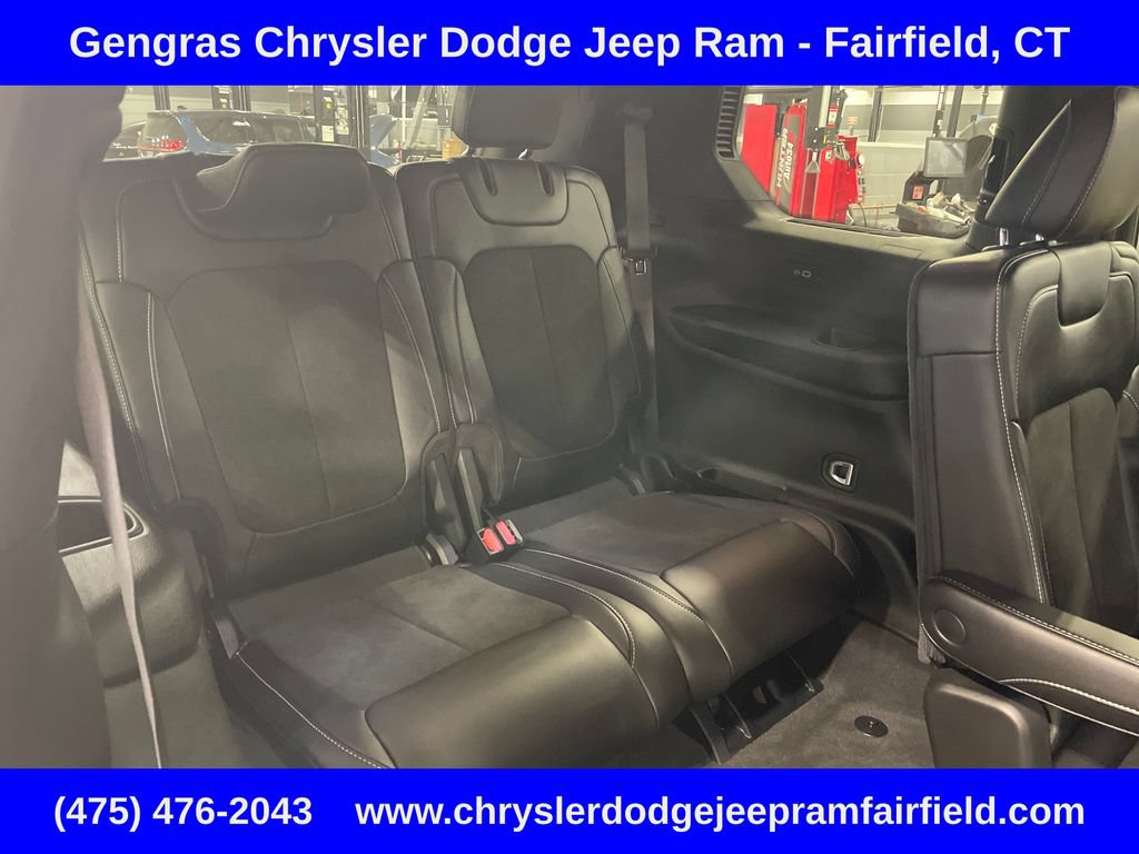 Certified 2025 Jeep Grand Cherokee L Altitude AWD/4WD image 27